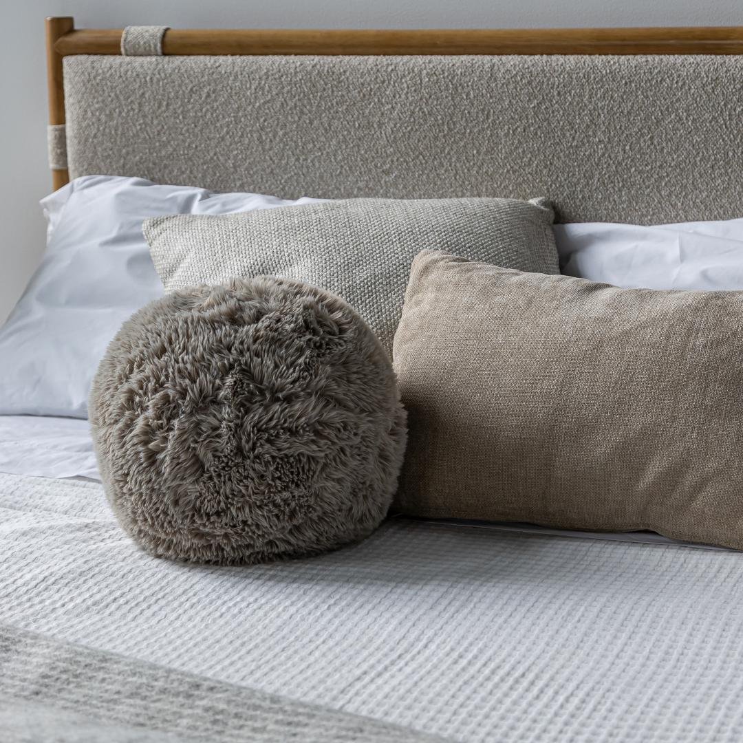 Crush Cushion - Rectangular - Natural