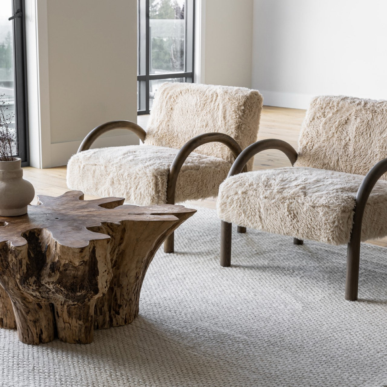 Eros Chair - Shaggy Sand