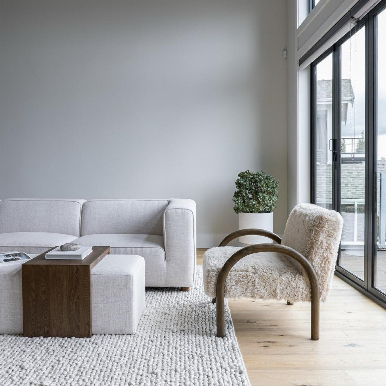 Eros Chair - Shaggy Sand