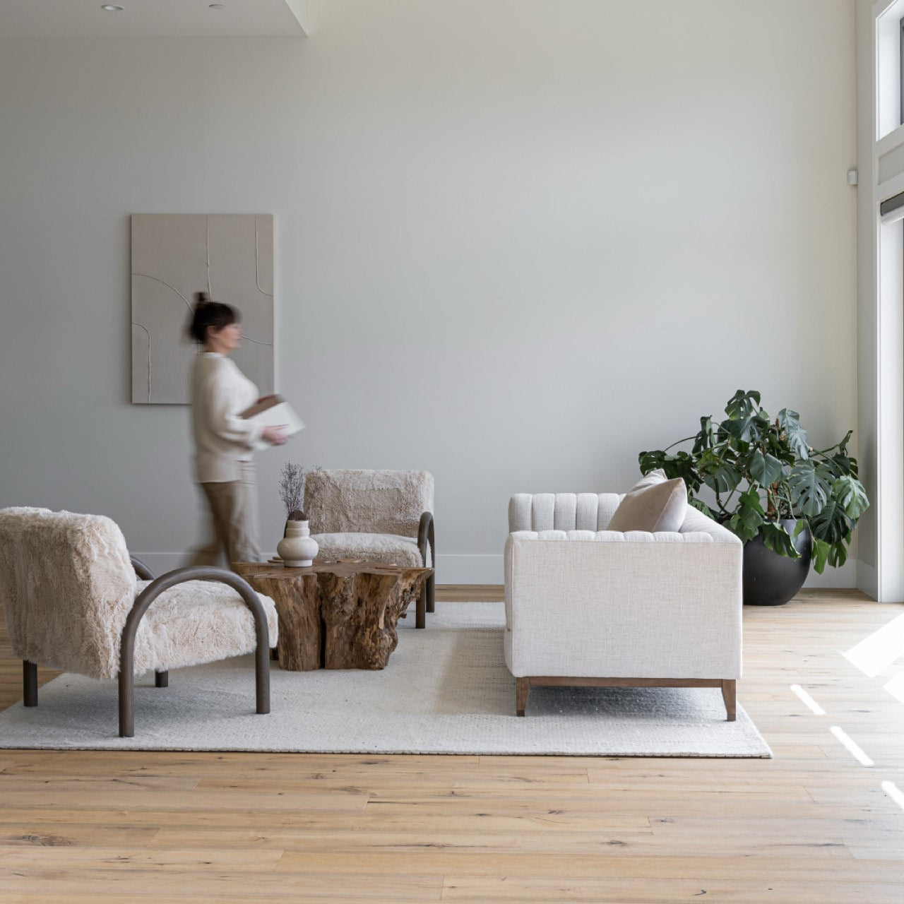 Eros Chair - Shaggy Sand