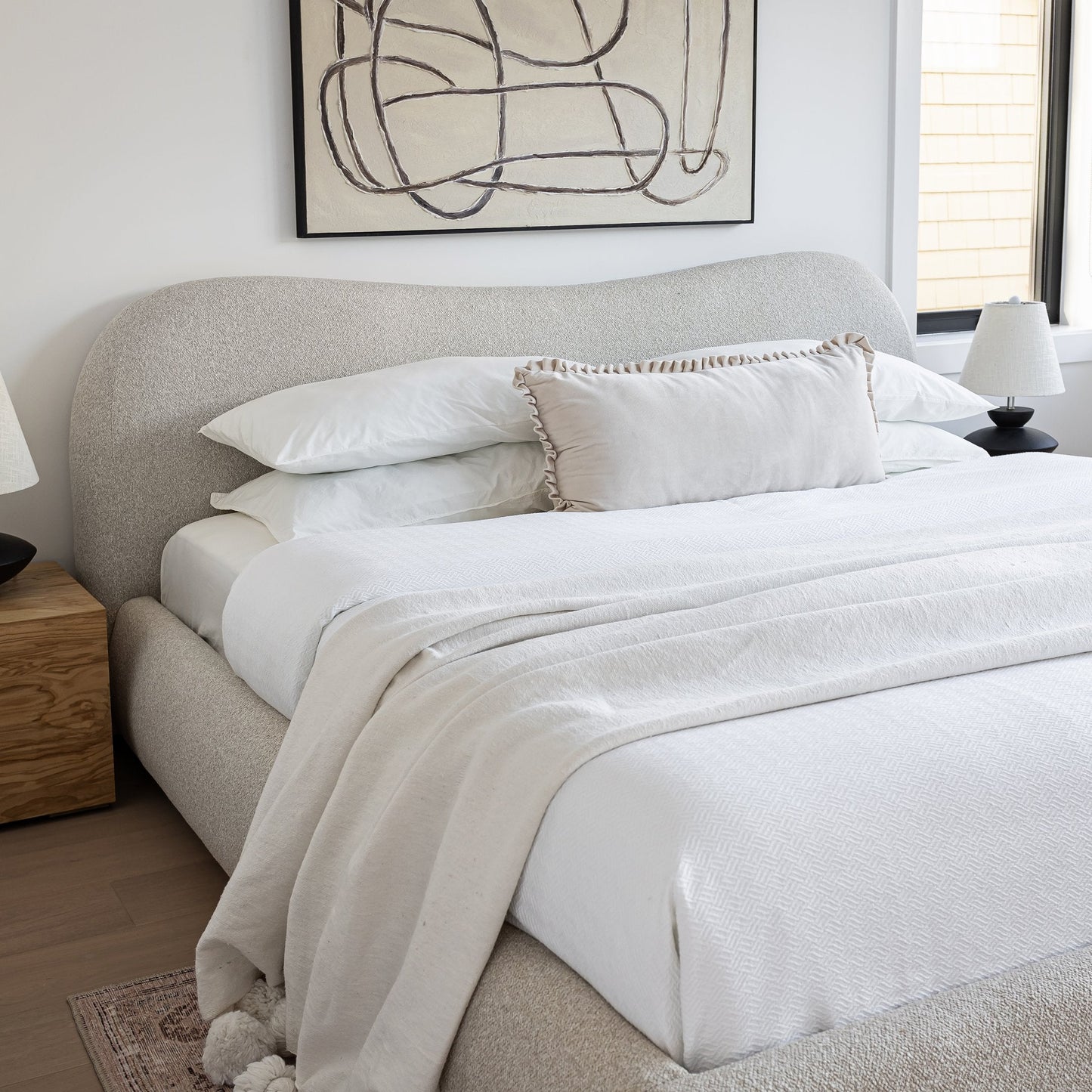 Fox Queen Bed - Buff