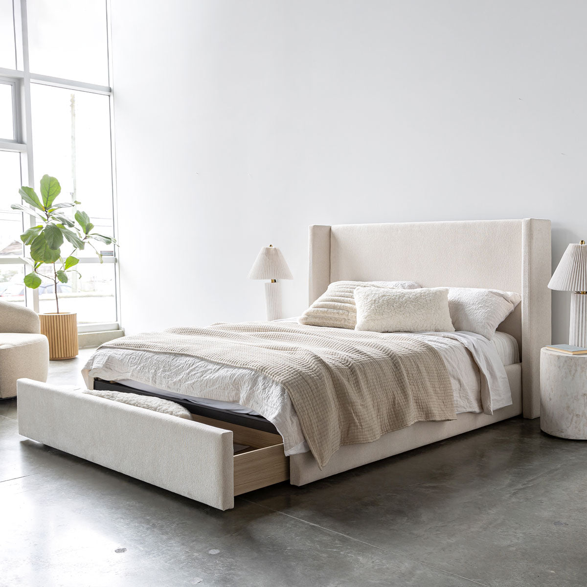 Lourdes King Storage Drawer Bed - Cream