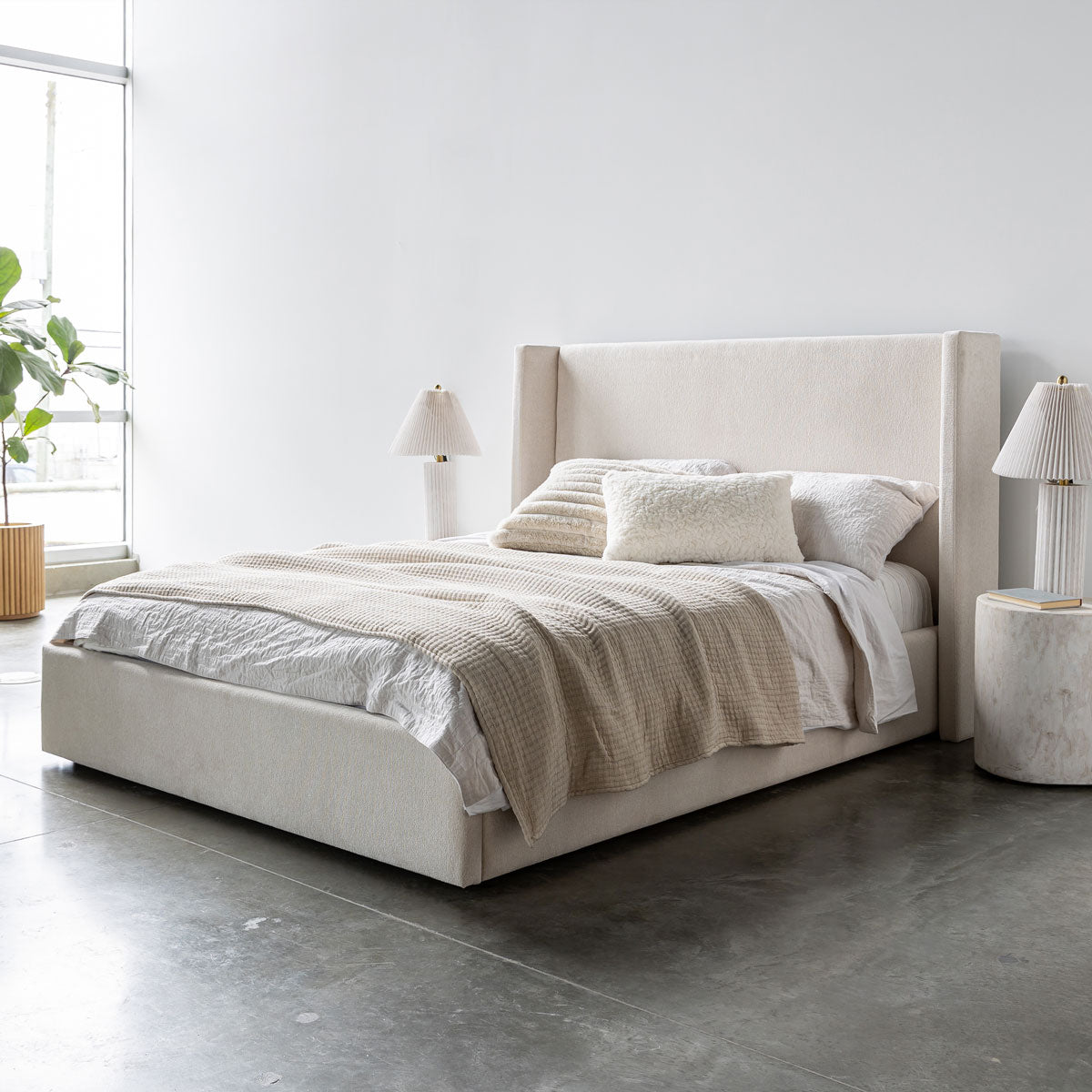 Lourdes King Storage Drawer Bed - Cream