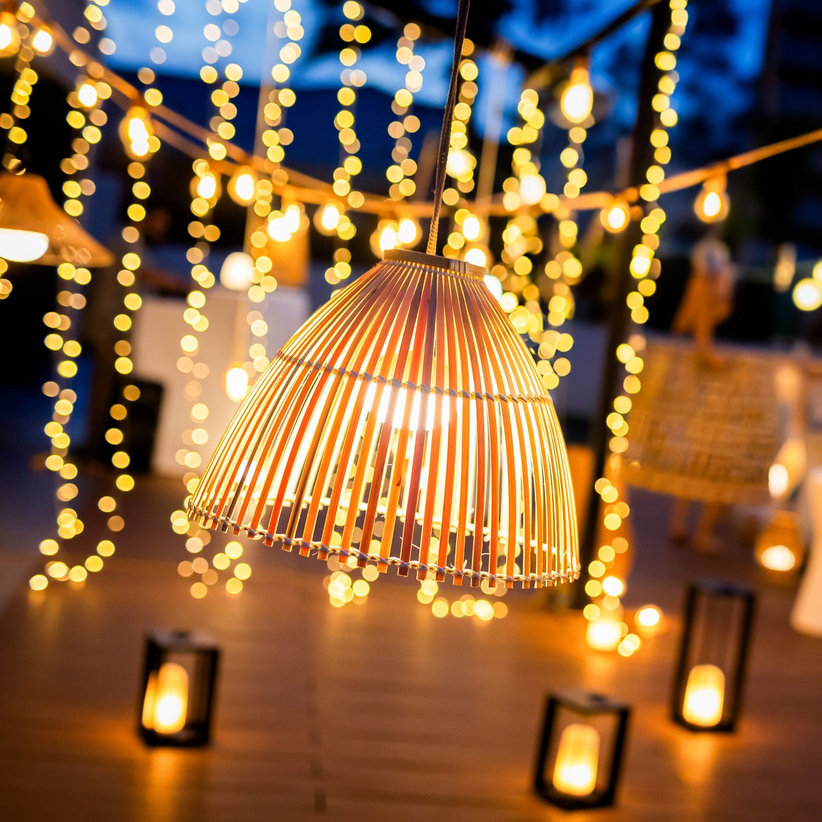 Reona Hanging Pendant - Outdoor Use & Rechargeable