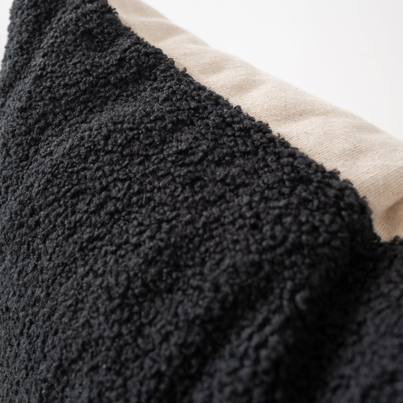 COTTON -BLACK SHERPA