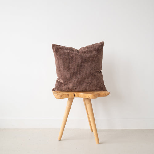 VELVET - RIBBED BROWN