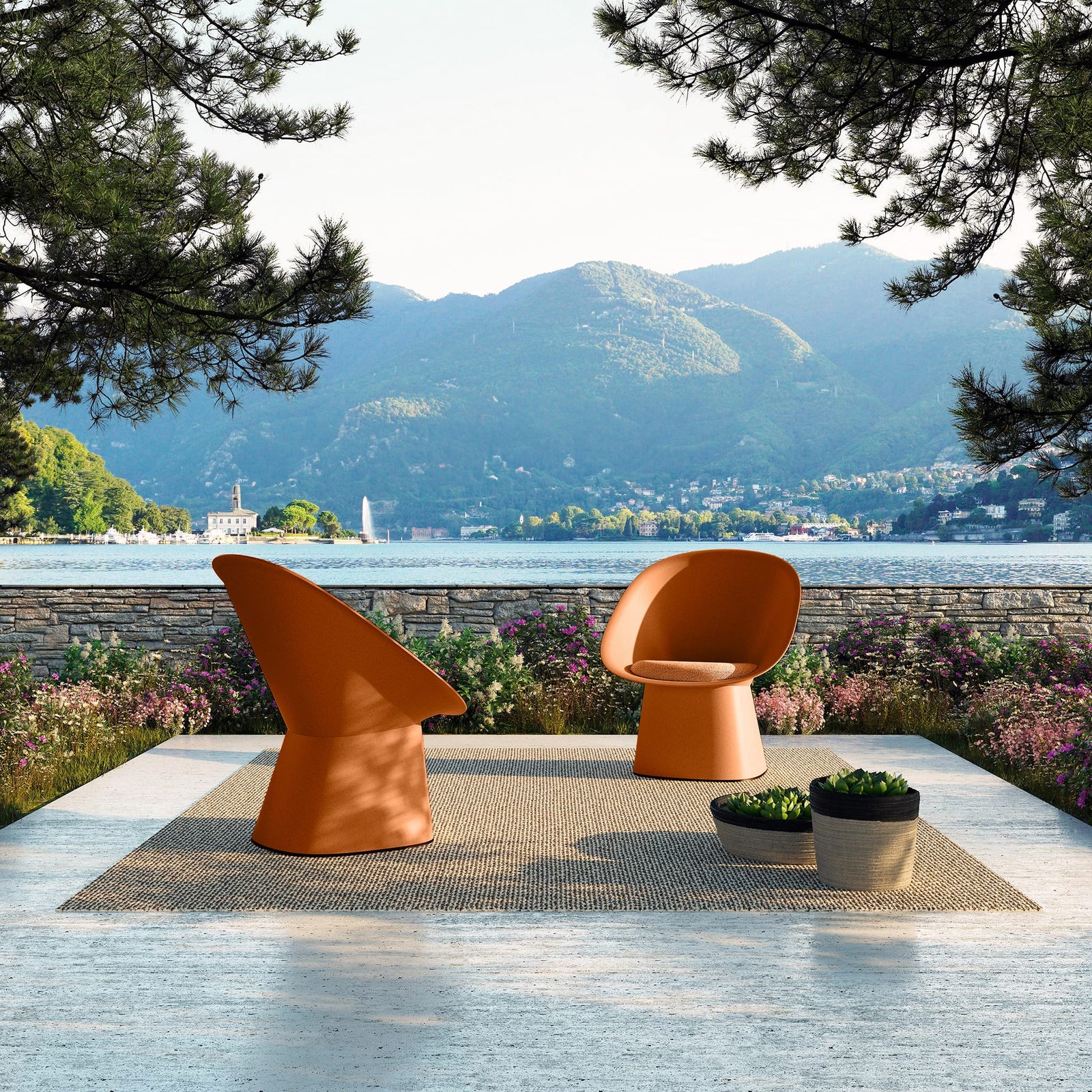 Sensu Lounge Chair - Indoor & Outdoor Use