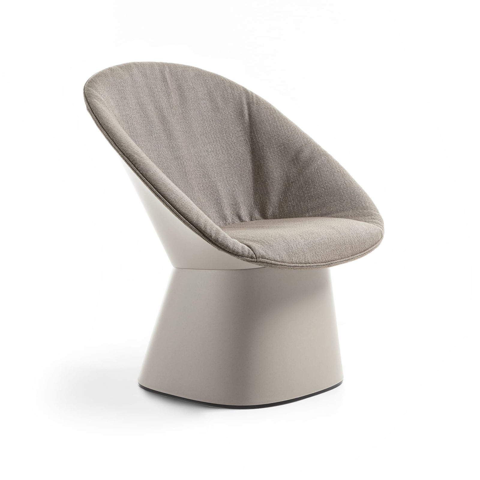 Sensu Lounge Chair - Indoor & Outdoor Use