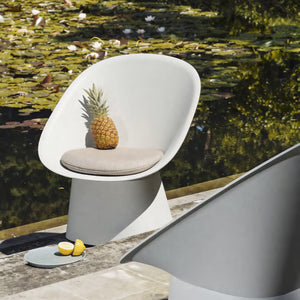 Sensu Lounge Chair - Indoor & Outdoor Use