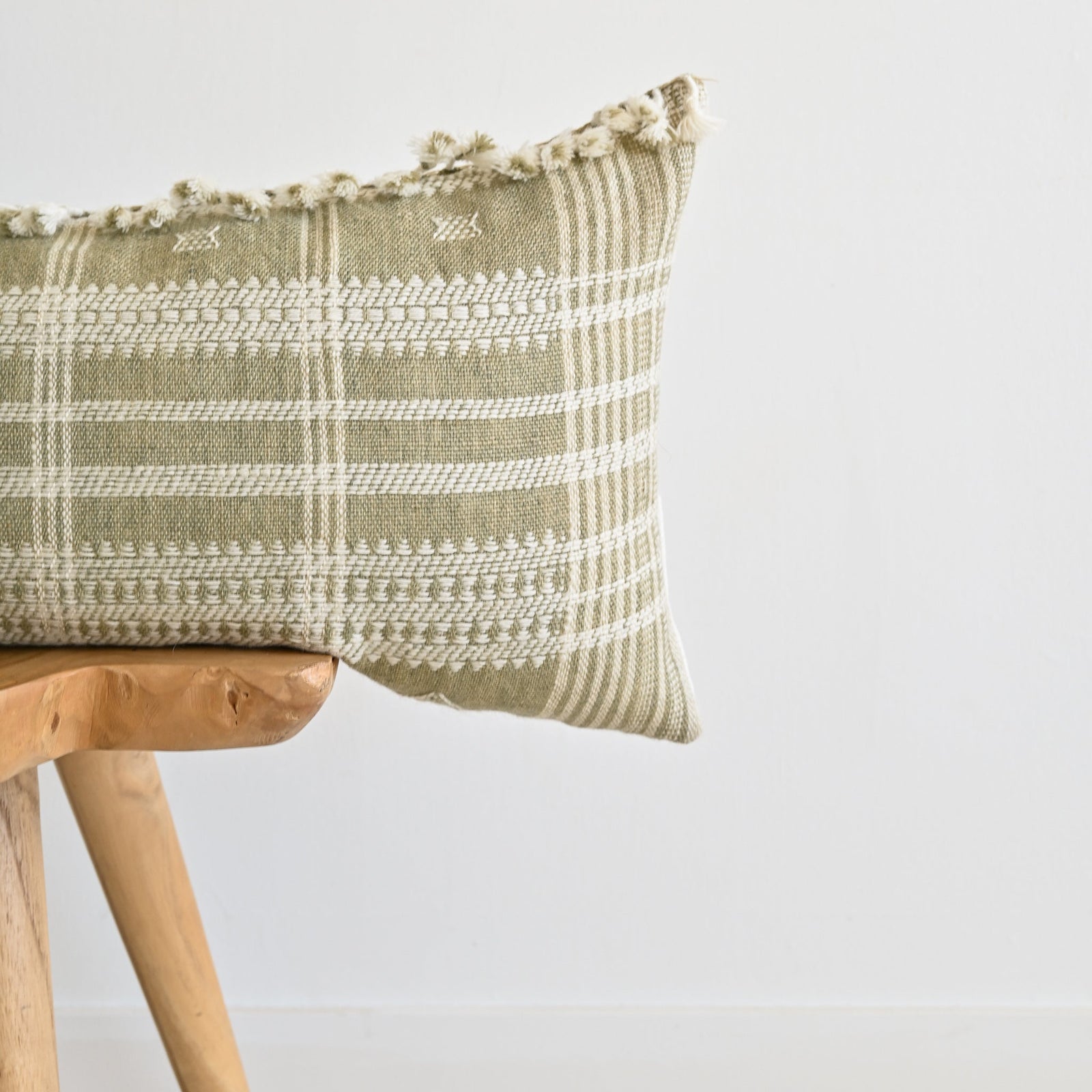 BHUJODI PILLOW COVER - NATURAL