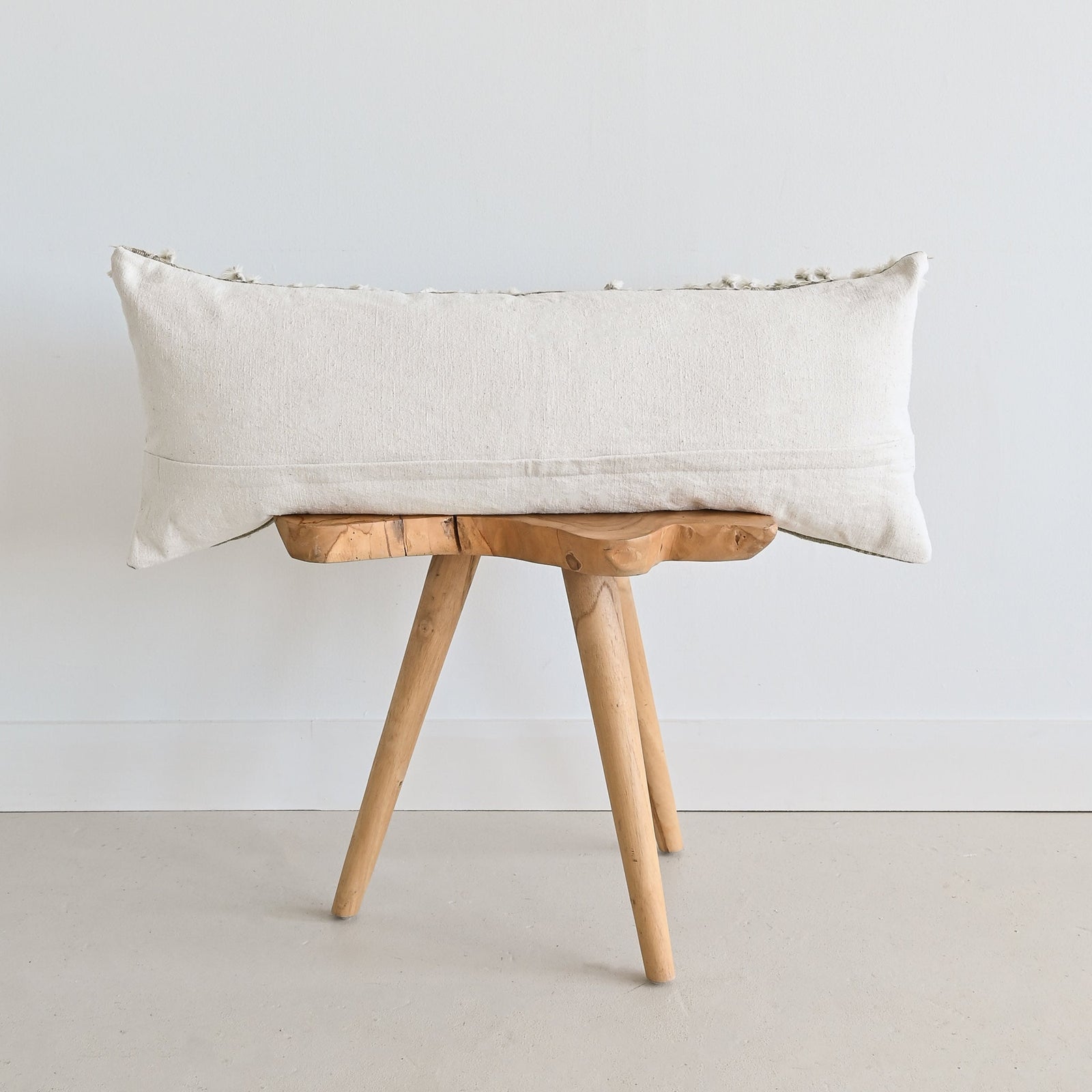 BHUJODI PILLOW COVER - NATURAL