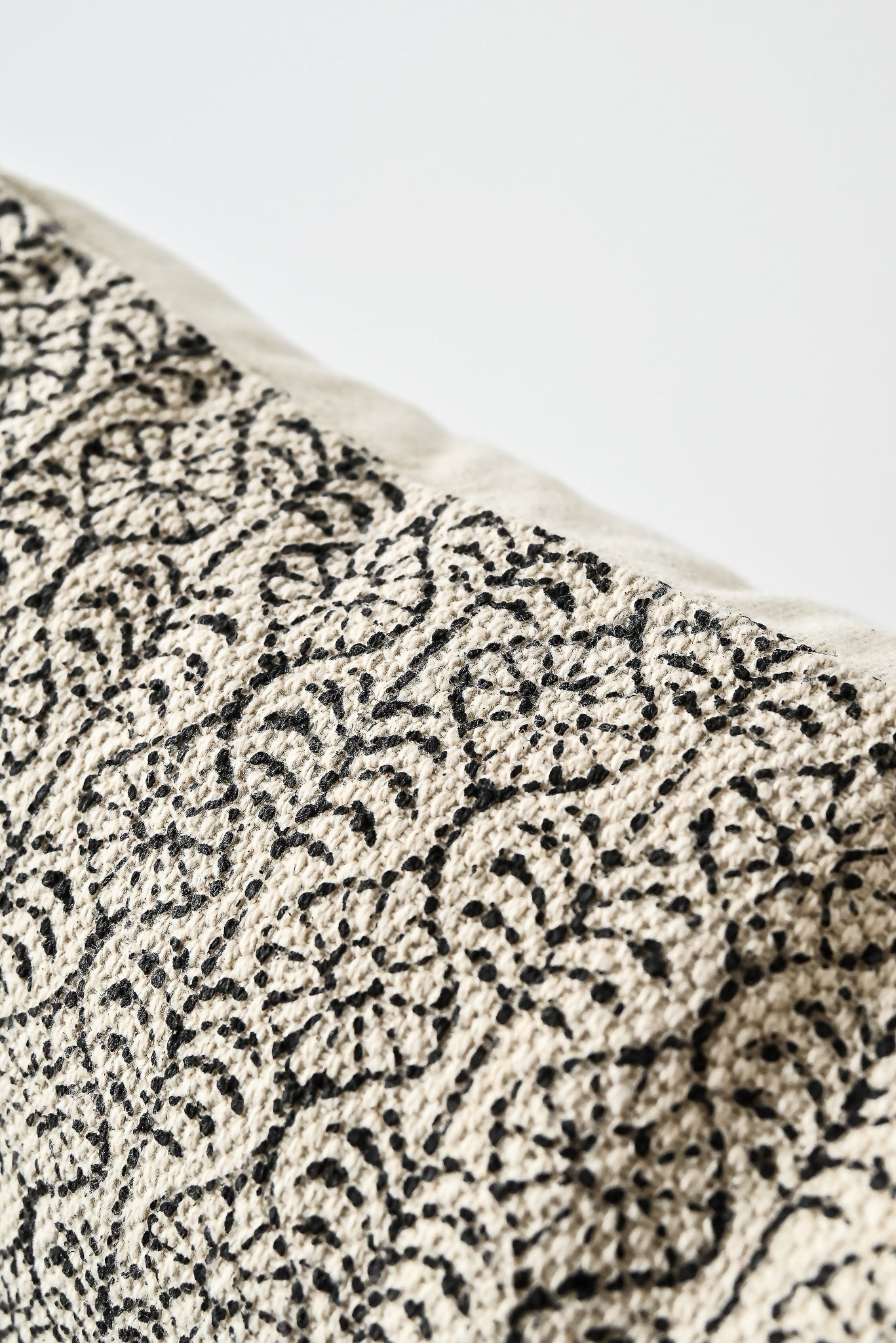 COTTON CANVAS - MOIRA