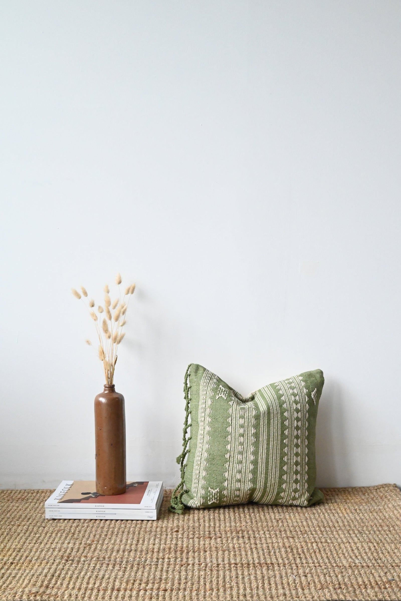 BHUJODI PILLOW COVER - GREEN