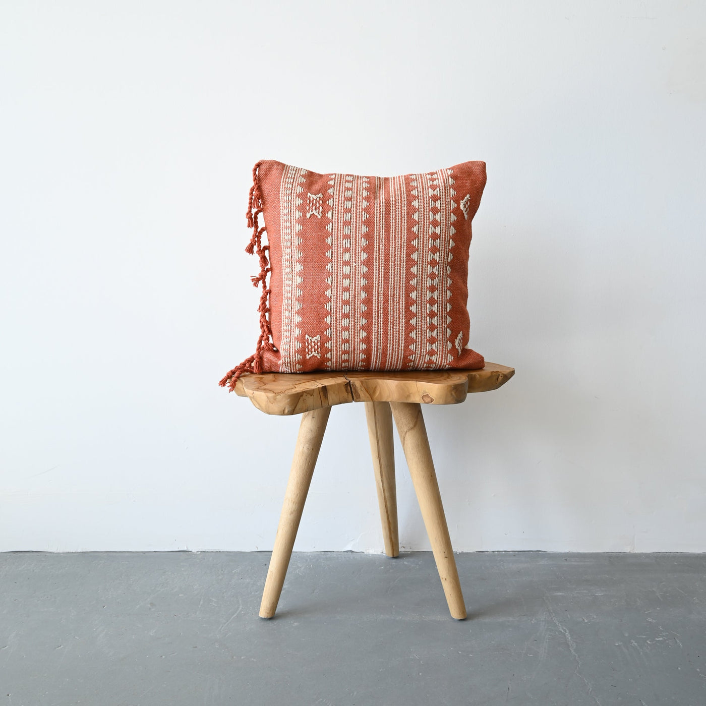 BHUJODI PILLOW COVER - ORANGE