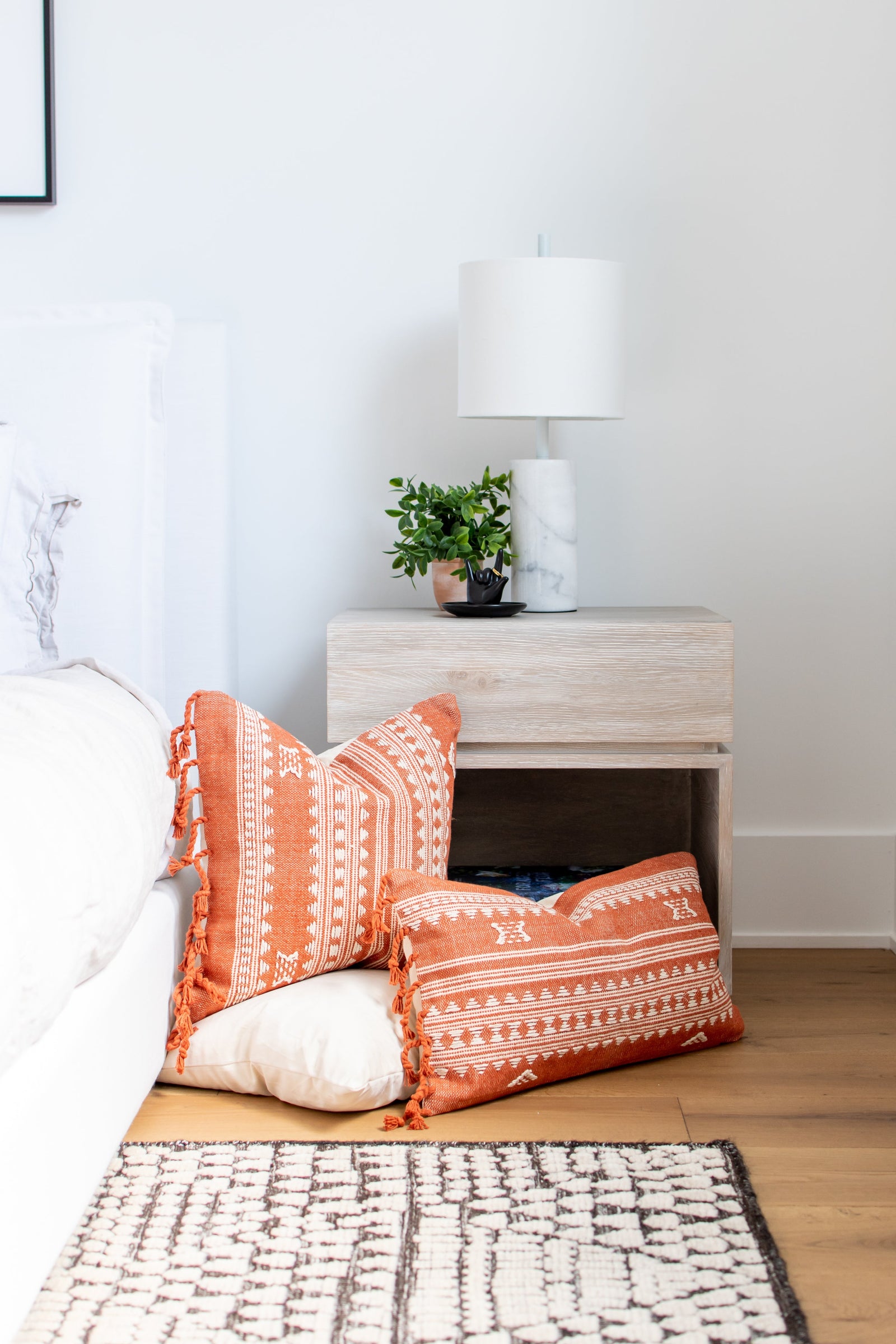 BHUJODI PILLOW COVER - ORANGE