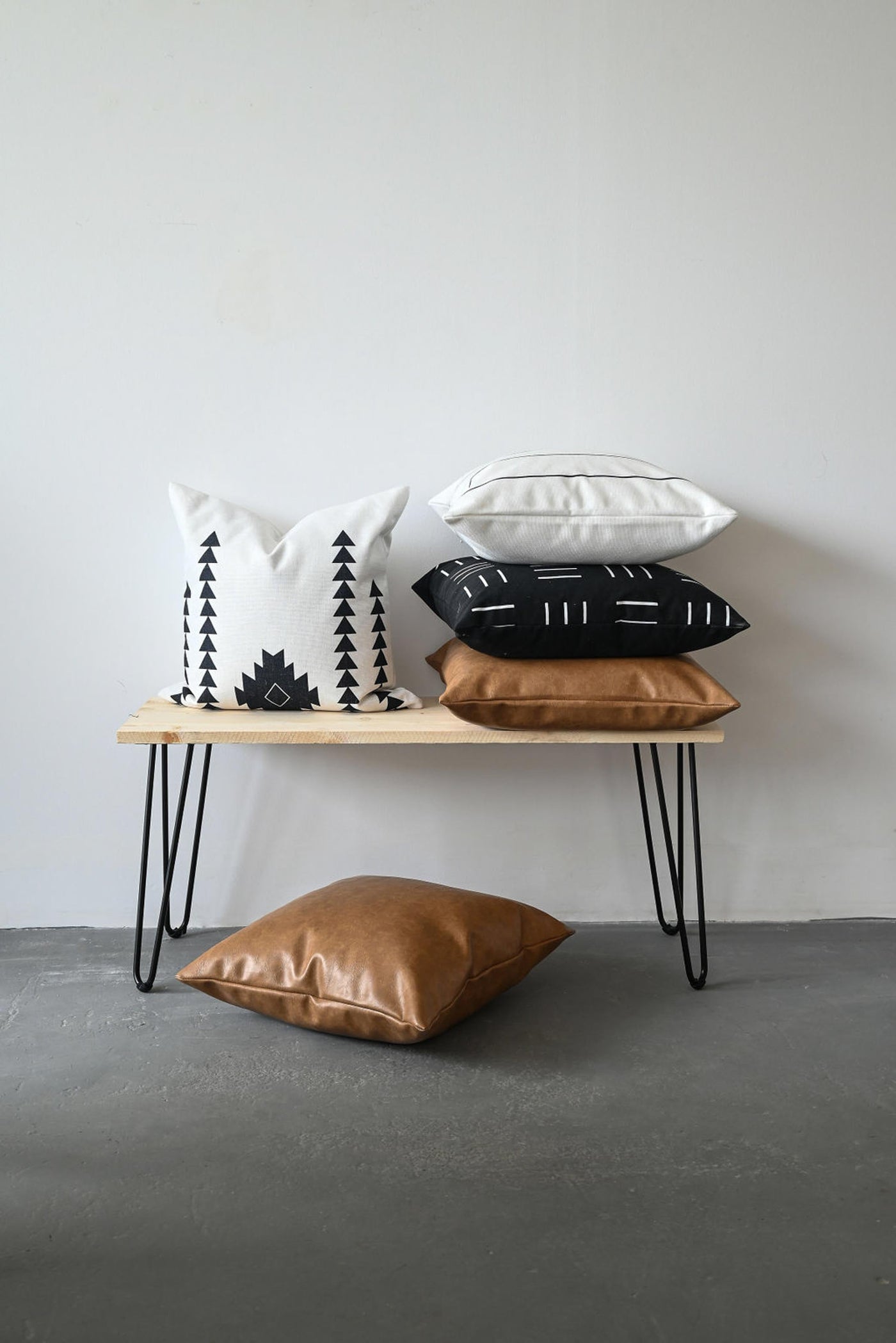 BUNDLE OF 5 CUSHION COVERS