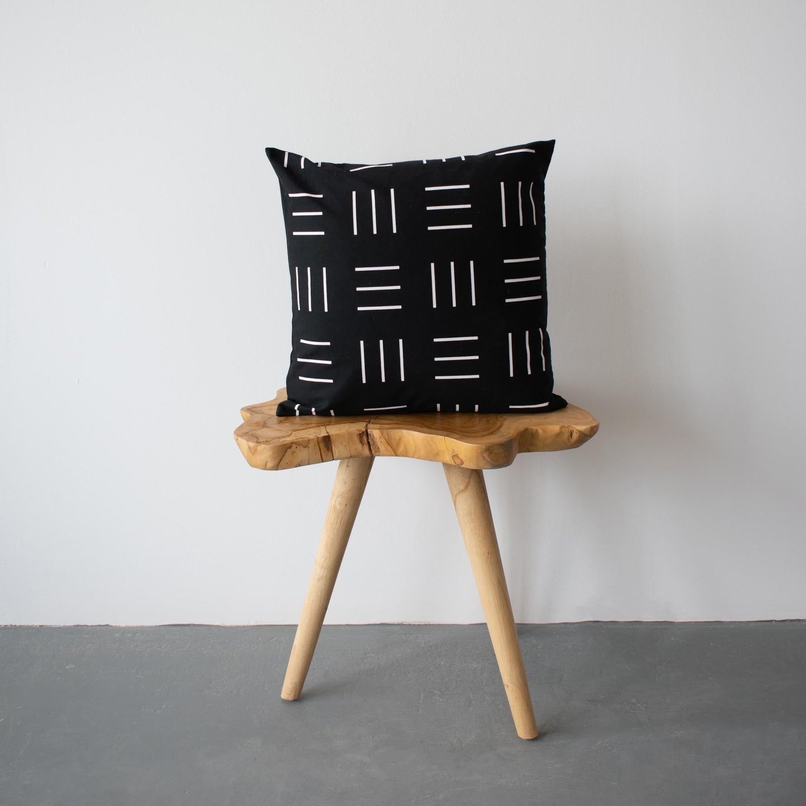 BUNDLE OF 5 CUSHION COVERS