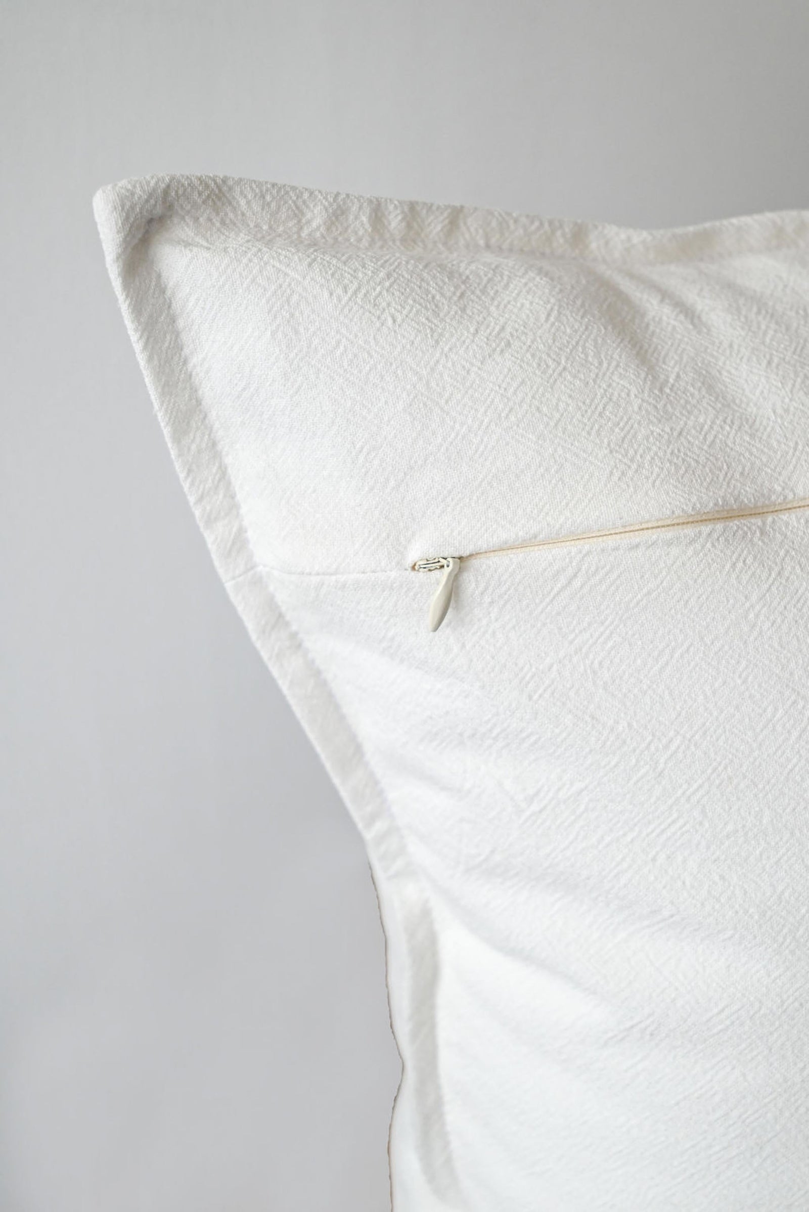 COTTON/ LINEN - WHITE