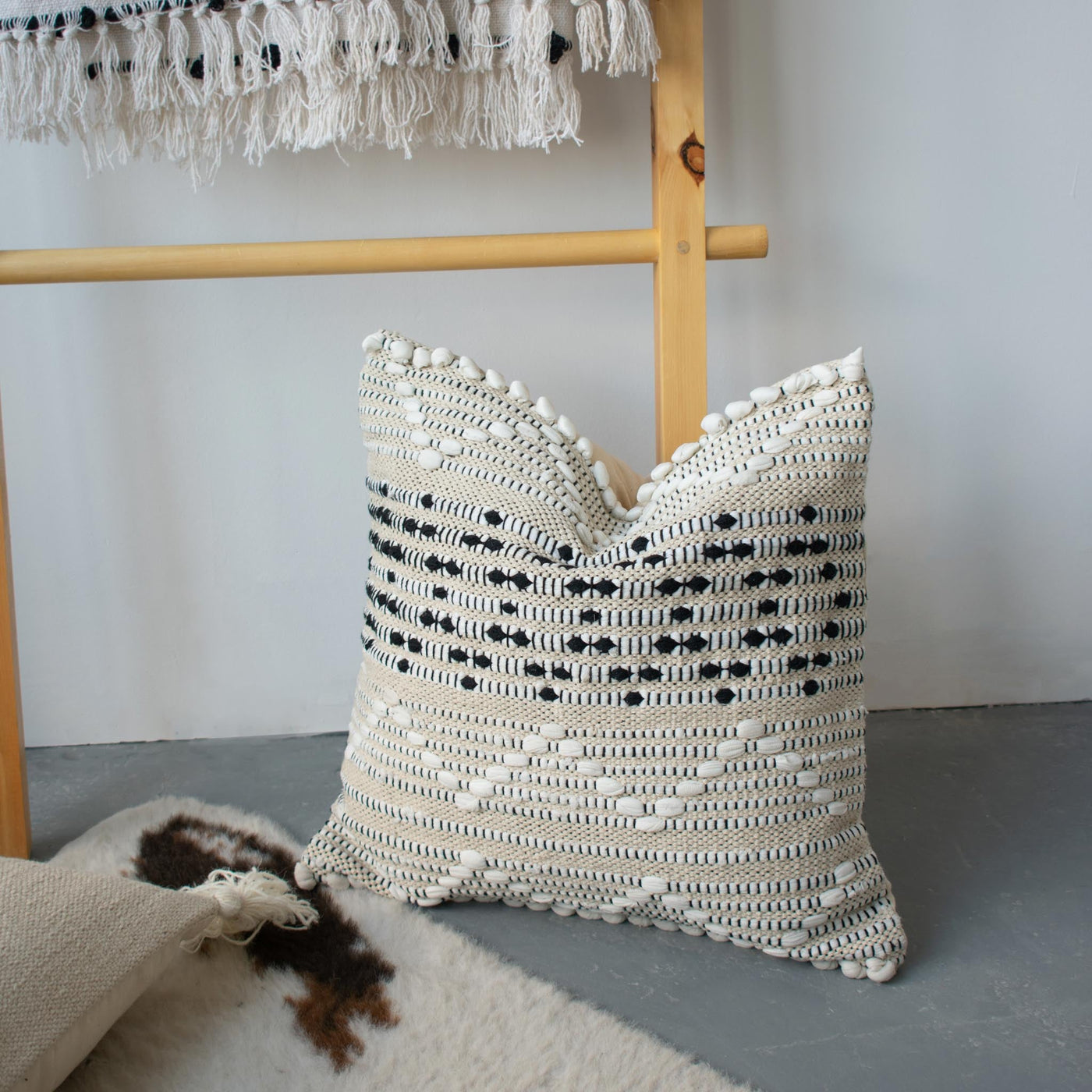 COTTON CANVAS - GEOMTRICAL