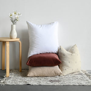 FAUX DOWN CUSHION INSERT FOR 18" X 18"