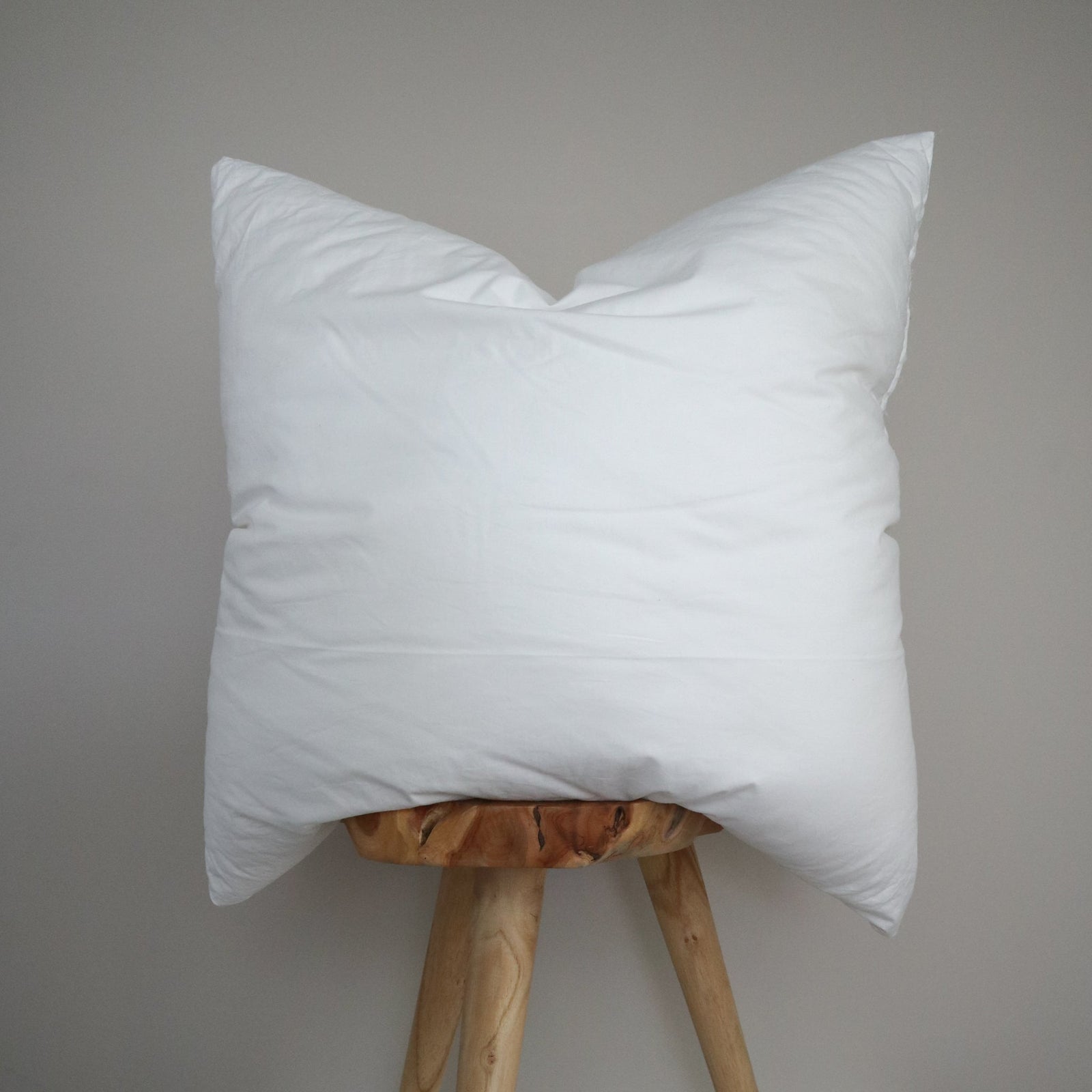 FAUX DOWN CUSHION INSERT FOR 26" X 26"