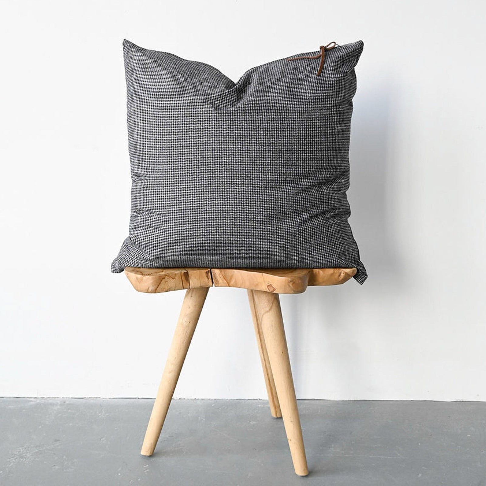 COTTON - HERRINGBONE MULHOLLAND