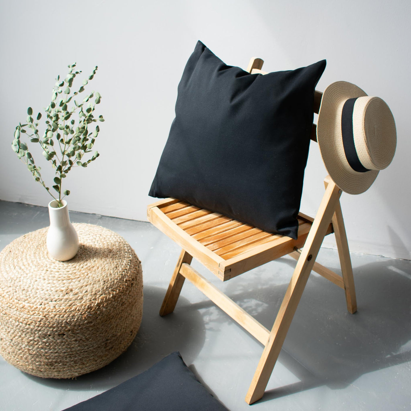 OUTDOOR PILLOW - BLACK 20"