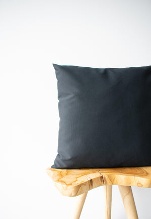 OUTDOOR PILLOW - BLACK 20"