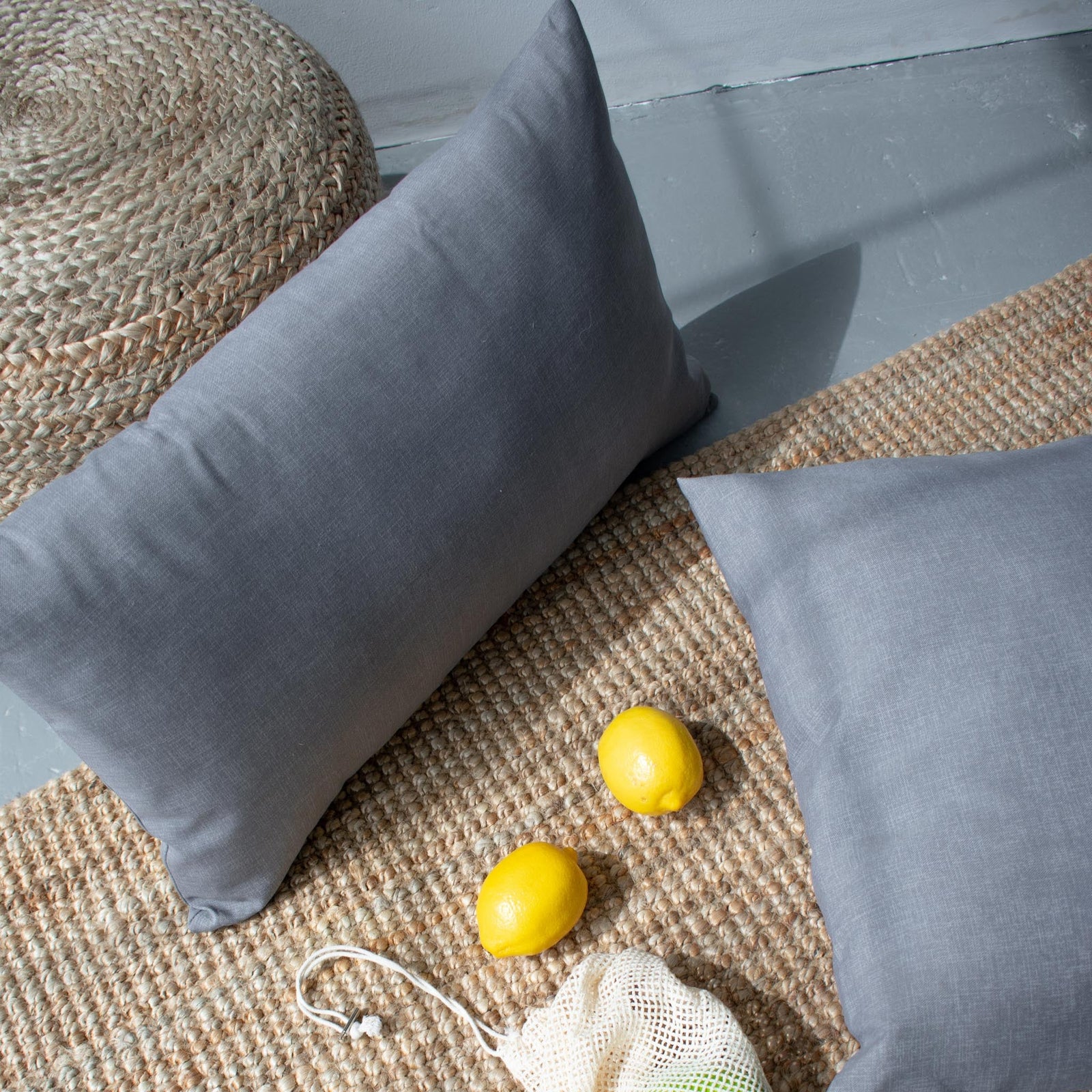 OUTDOOR PILLOW - GREY LUMBAR