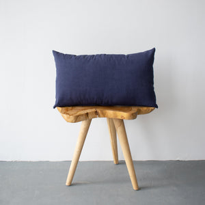 OUTDOOR PILLOW - NAVY LUMBAR