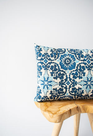 OUTDOOR PILLOW - BLUE FLORAL LUMBAR