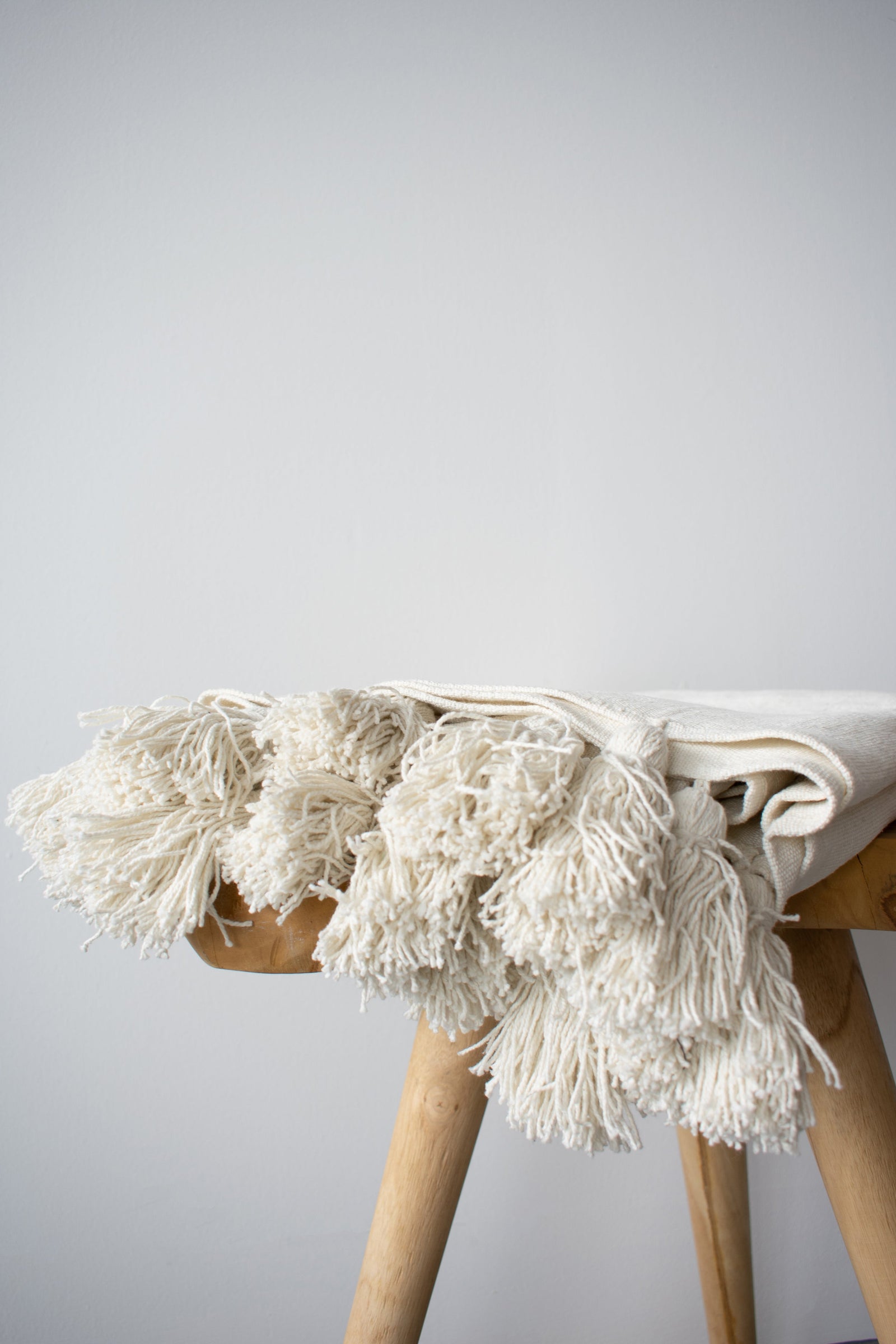 THROW BLANKET - FREYA