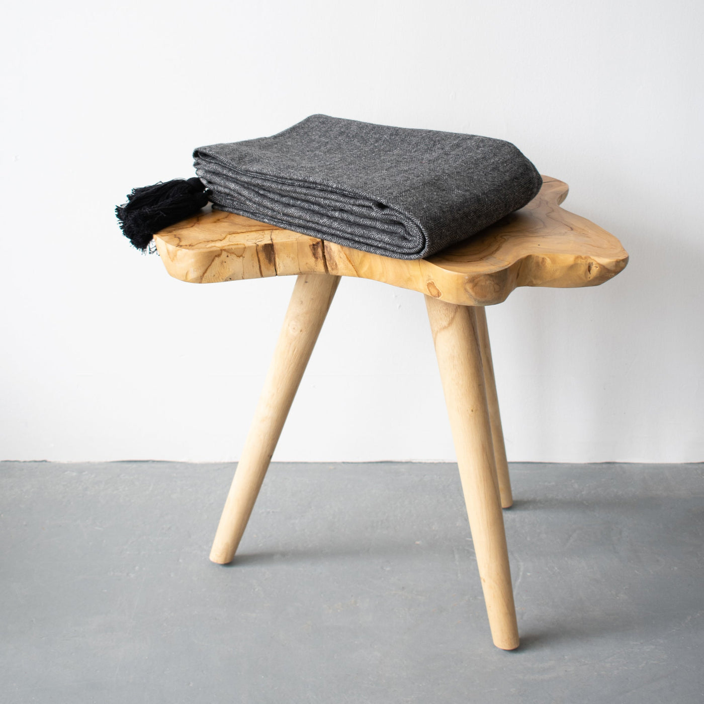 THROW BLANKET - MULHOLLAND