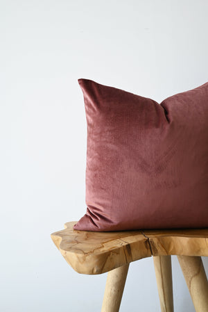 VELVET - CARMINE 18"