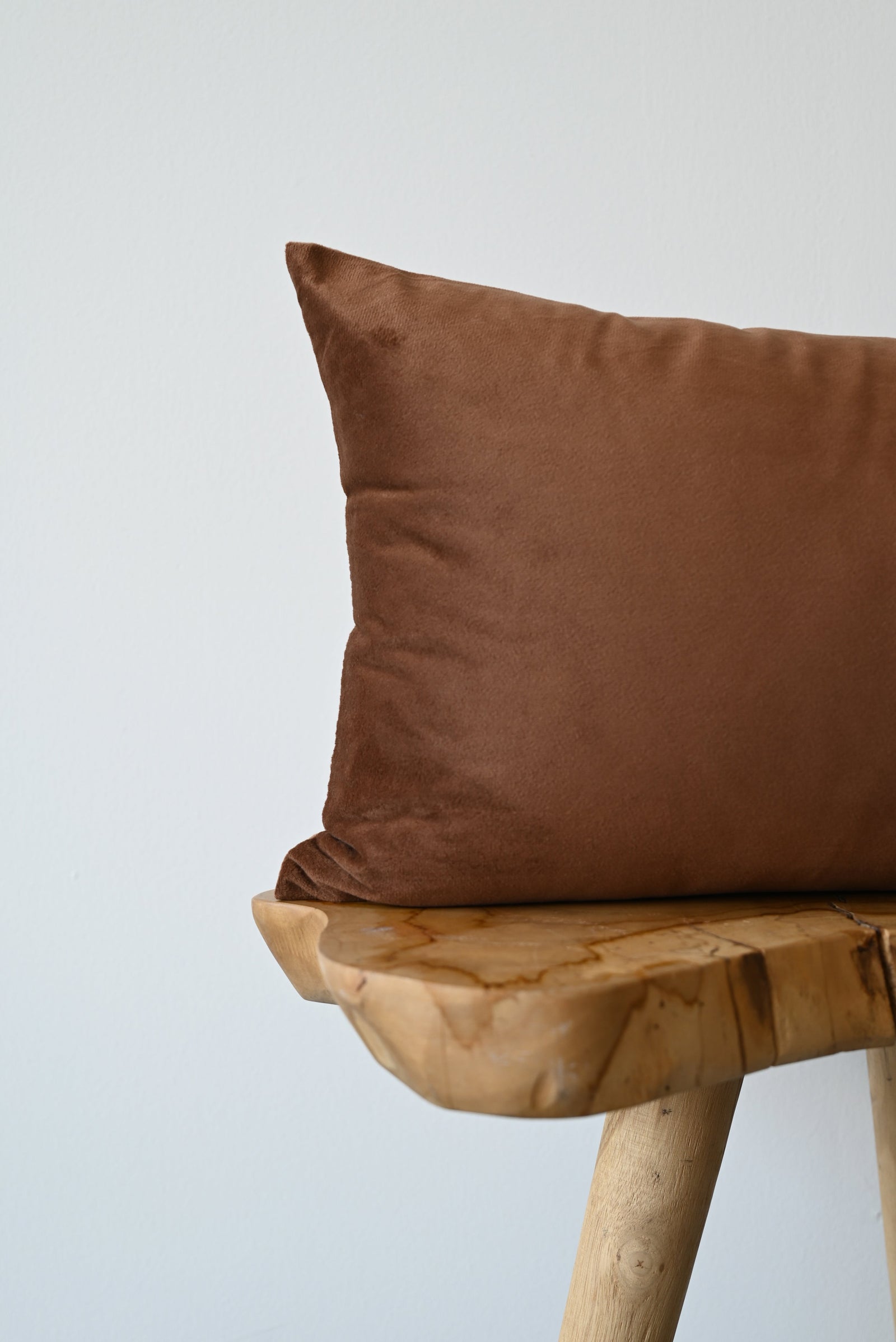 VELVET - FAWN LUMBAR