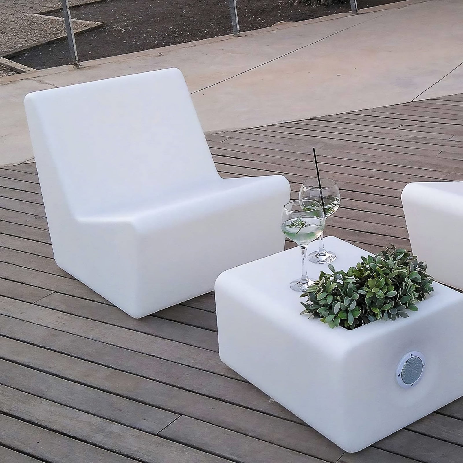 Tarida Indoor/Outdoor Chair with integrated LED lighting