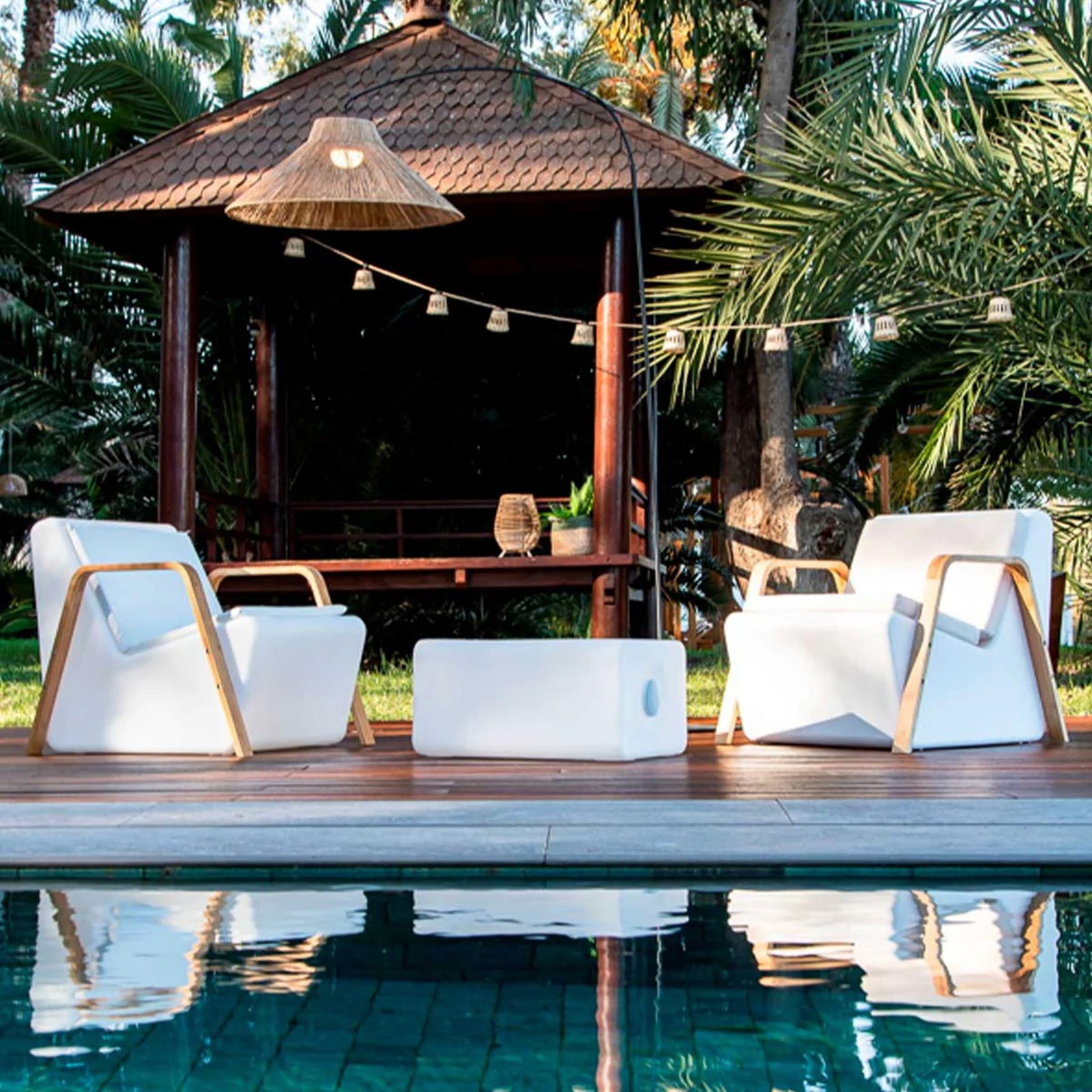 Tarida Indoor/Outdoor Chair with integrated LED lighting