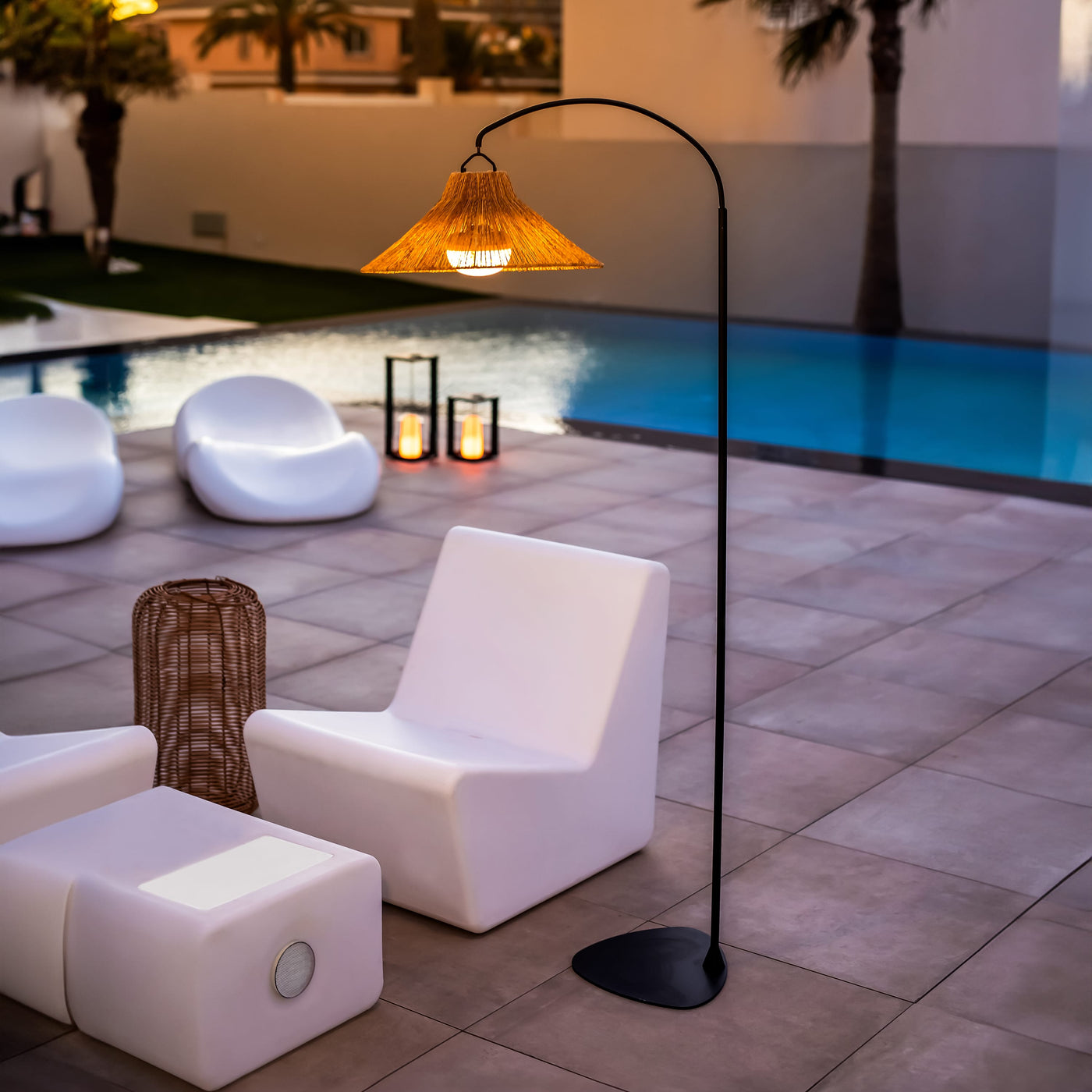 Niza Wireless LED floor lamp