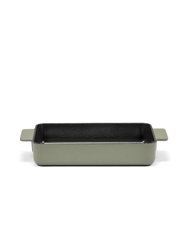Surface Large Cast-Iron Oven Dish