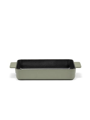 Surface Large Cast-Iron Oven Dish
